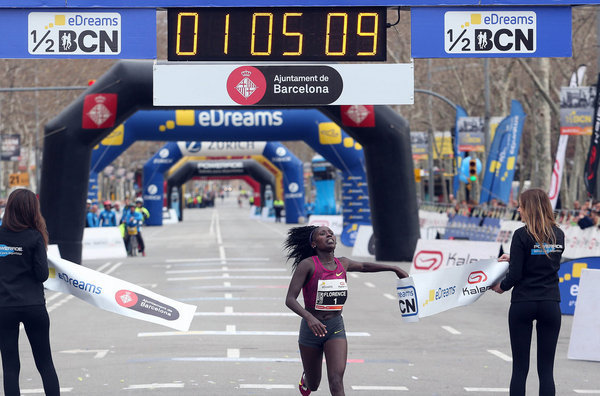 Mitja Marató Barcelona Florence Kiplagat Locos por correr