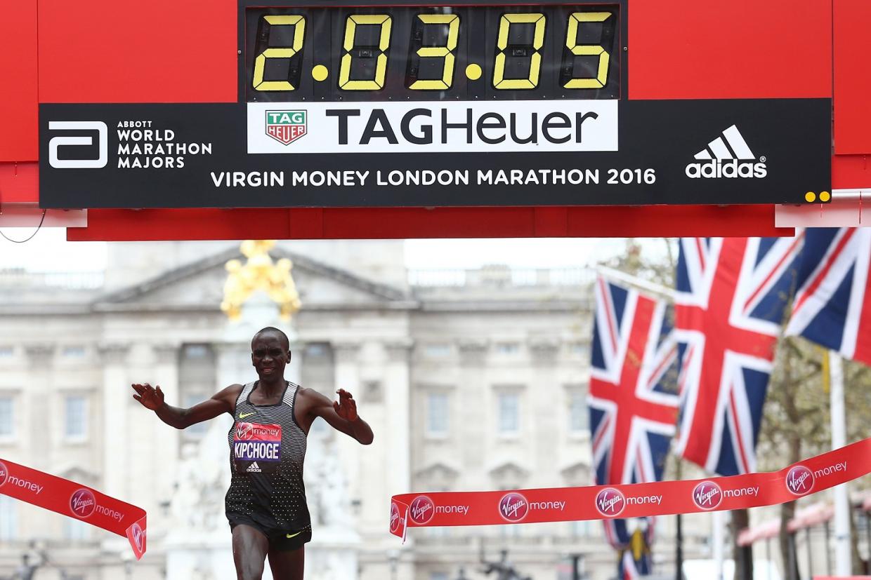 Eliud Kipchoge gana Maratón de Londres 2016 - Locos por correr