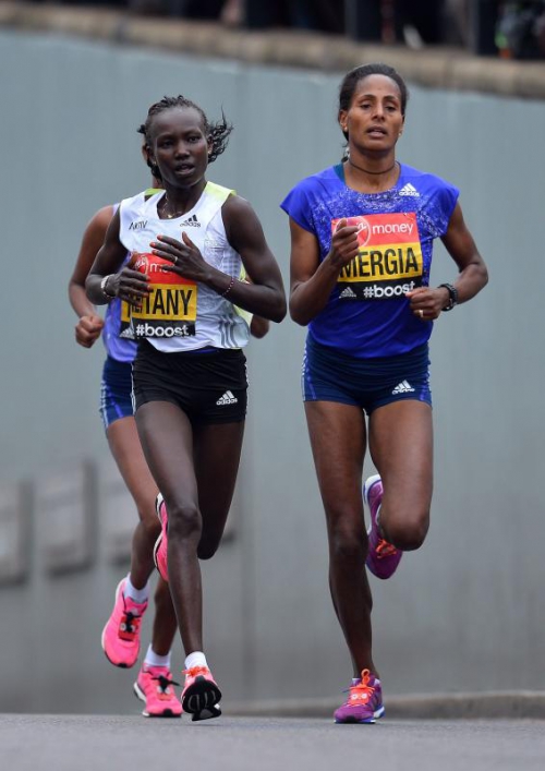 Keitany y Mergia Londres 2015 - Locos por correr